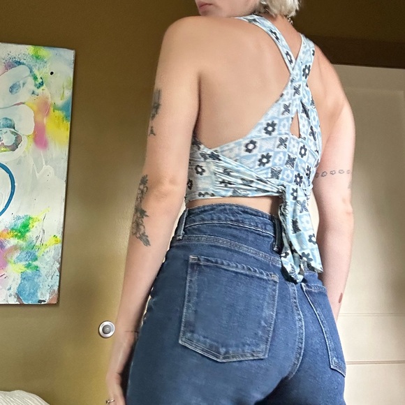 Urban Outfitters Tie Top - Picture 3 of 5